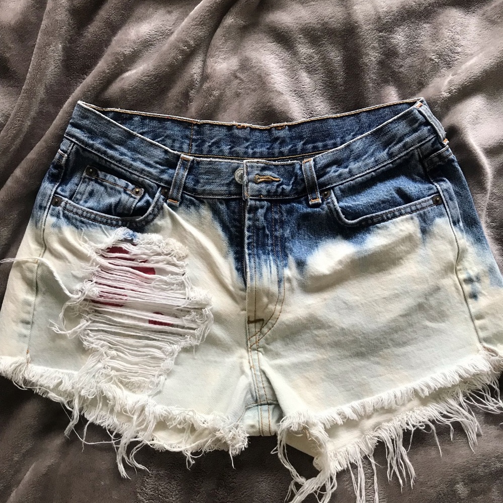 Lucky Brand Vintage Distressed Denim Cut Off Short